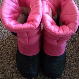 GUC sz. 13 Khombu Super Cute/Warm Hot Pink/Black Snow Boots-Perfect for Winter!!